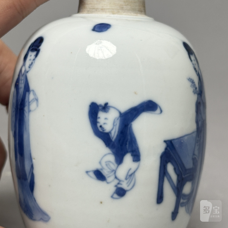 清康熙 青花人物图罐 - 图7